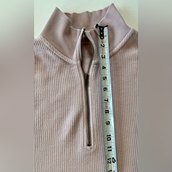 aerie Beyond Oversized Light Pink Quarter Zip Size Small 100% Cotton - Picture 7 of 16